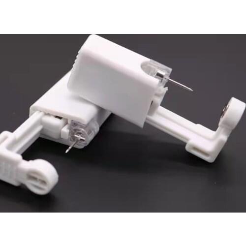 100PCS Of Disposable Sterile Ear Piercing Device, Containing 4 Mm Ear Stud Screw Piercing Gun DIY Painless Piercing Tool Machine