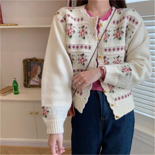 Vintage Jacquard Woman Jersey Japanese-Style Kawaii Flowers Sweater Long Sleeve Oversized Short Carigans All Match Knitwear