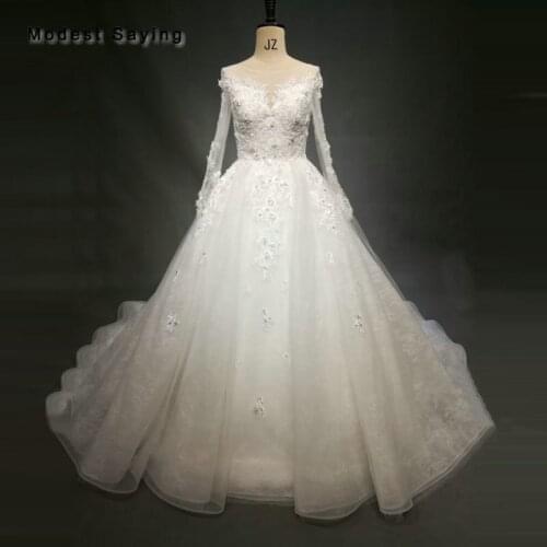 High Quality Ball Gown Beaded Lace Wedding Dresses 2018 with Flowers White Long Sleeves Bridal Gowns Buttons Back abiti da sposa