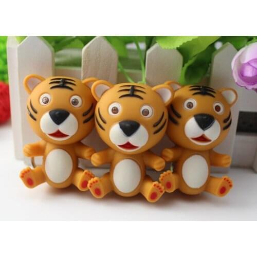 FREE SHIPPING BY DHL 200pcs/lot Plastic LED 3D Baby Tiger Keychains with Sound Novelty Toy Keyrings for Kids