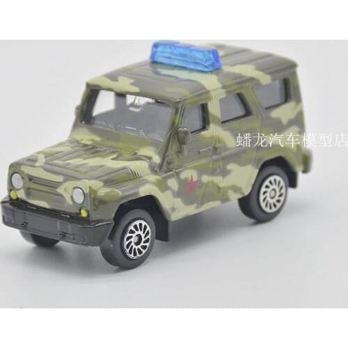 1 / 72 alloy /plastic military model car toy scene display Russian patriot Sovietjeep