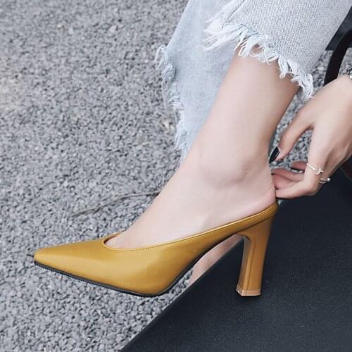 BOLSACHY Pumps