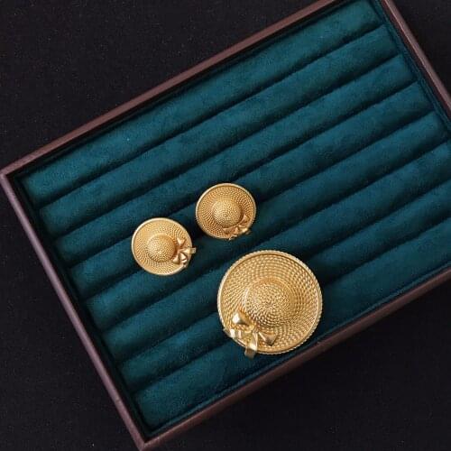 New design fashion brand letter jewelry set gold vintage flower hat clip earrings cap brooch famous brand jewelry