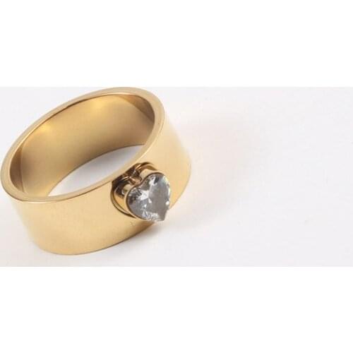 Tops For Girls 2021 Trends 18K Golden Plated Big Stones Heart Shape Matching Rings For Women Stainless Steel Wedding Engagement