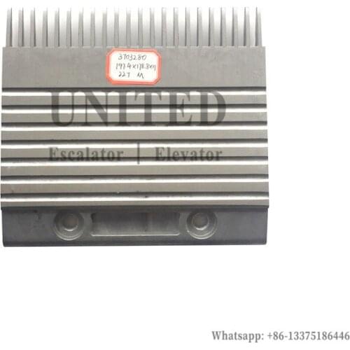 Escalator Aluminum Comb Plate DEE3703280 L197.4mm W178.8mm Hole Space 99mm 22 Teeth CENTER MIDDLE
