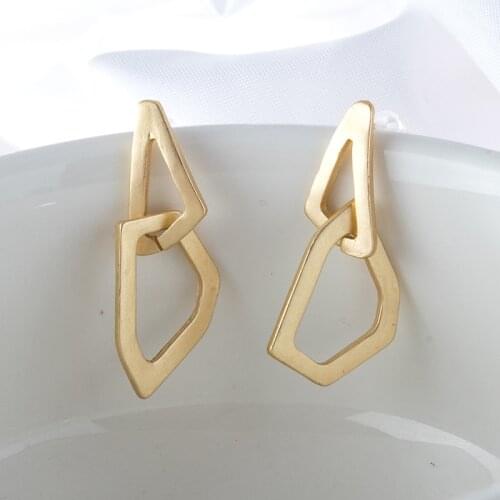 UJBOX Hypoallergenic Post Geometric Irregular Metal Earrings Femininity Vintage Matte Gold Dangle Earrings Statement Gift