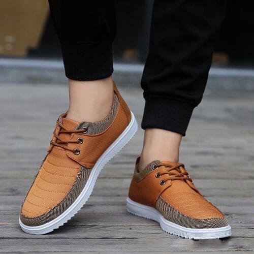 2020 Spring New Arrival Men Casual Shoes Comfortable Soft Mens Canvas Shoes For Men Shoes Breathable Flat Driving Loafers Shoes