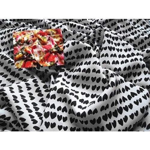 Thinck Printing Chiffon Cloth Fabric Flowers and Grass The Little Black Heart Opaque High-end Clothing Fabric
