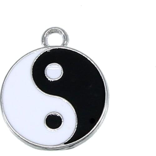 2 sets / best friend jewelry Yin Yang Tai Chi pendant necklace accessories black white couple men and women Yin Yang