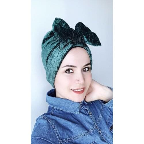 Womens Velvet Bow Bone Emerald