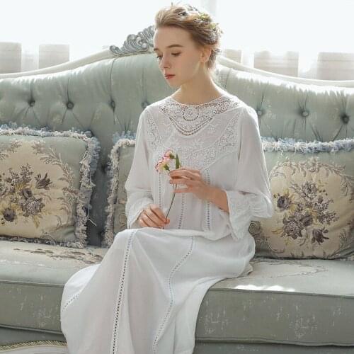 2020 Autumn Women Cotton Sexy Long Sleeve Nightshirts Lace Sweet Princess Nightdress Retro Elegant Loose Sleepwear Home Dress