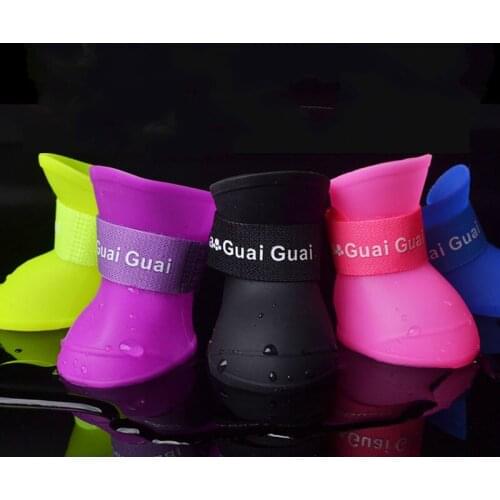 4Pcs/set Pet Dog Rain ShoesDog Booties Rubber Portable Anti Slip Waterproof Dog Cat Rain Shoes Autumn Summer Winter Hot E11447
