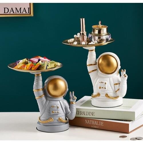 Astronaut Tray Decorative Coffee Table Golden Trays Living Room Decoration Ornaments Candy Snacks Organizer Home Decor Modern