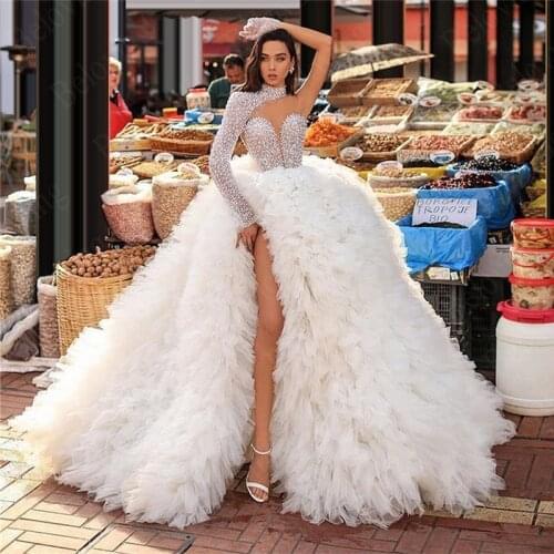 Dubai One Shoulder Tiered Wedding Dresses 2021 Customized Beaded Crystals Plus Size Bridal Gowns Brides Dresses Vestido De Noiva