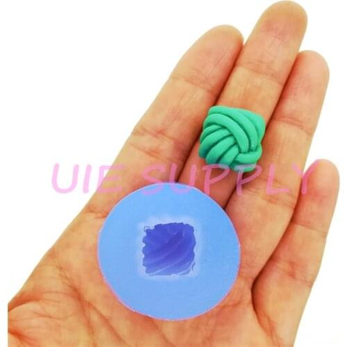 BYL485U 15.8mm Button Shaped Silicone Mold ins Earrings Necklace Resin Clay Art Fondant Cake Decoration Chocolate Candy Making
