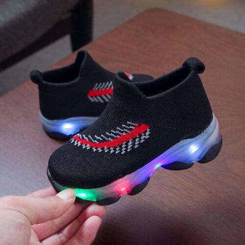 Boys Summer Sandals With Lights Children Kids Baby Girls Boys Sneakers Bling Led Light Luminous Sport Shoes Sandalias Niña
