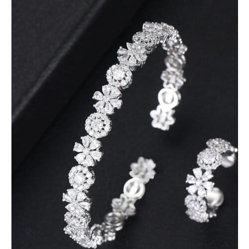 LARRAURI Luxury Shiny Silver Cubic Zirconia Open Bouncy Bangle Ring Jewelry Set for Women Bridal Wedding Jewelry Accessories