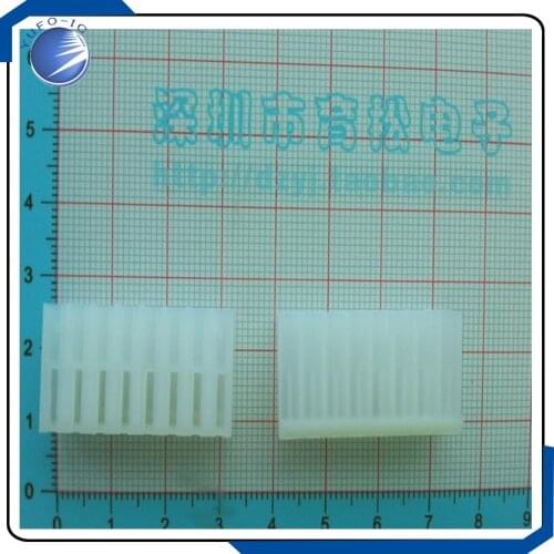 10PCS/Lot The plastic shell CH3.96-8P plug plug type connector spacing of 3.96