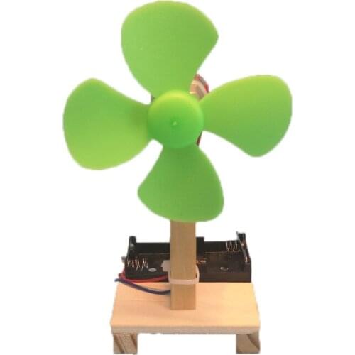Childrens Training on Assembling Physics Experimental Materials for Self-made Electric Fan Toys