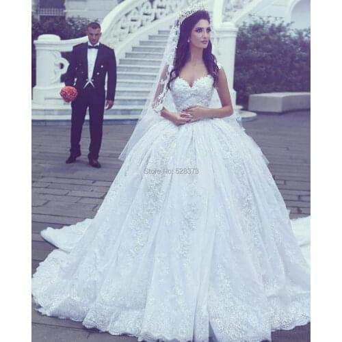 YNQNFS IWD4 Vintage Arabic Muslim Court Train Lace Bridal Dress Gown Princess Wedding Party Dress 2019