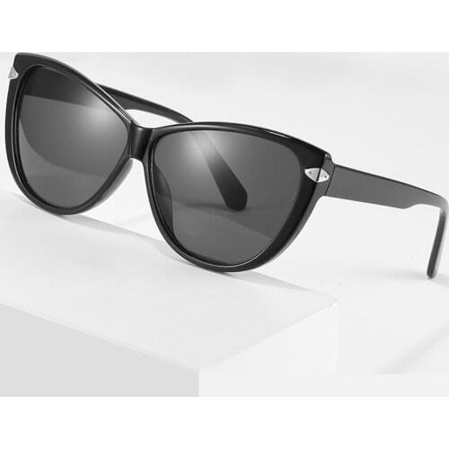 Veshion Cateye Sunglasses Women 2021 Retro Brand Designer Cat Eye Sun Glasses Men Oversize Eyeglasses Champagne Oculos De Sol