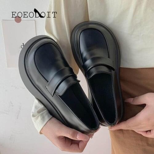 EOEODOIT 2021 Spring England Style Leather Shoes Med Heel Round Toe Platform Brogue Pumps Casual Student Big Head Heels