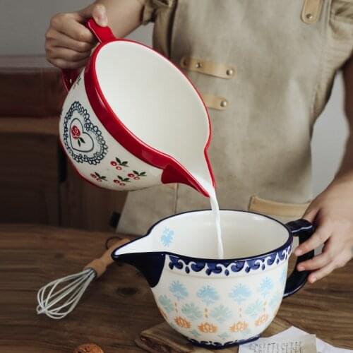 Ceramic Salad Instant Noodles Bowl Creative Mixing Bowl Large Egg Beating Bowl With Drainage Mouth and Handle Kitchen Tableware