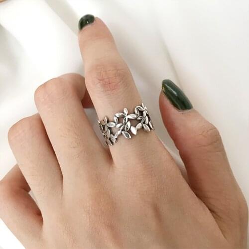 Personality Fashion Vintage Silver Color Leaf Rings For Women Punk Thai Silver Resizable Rings