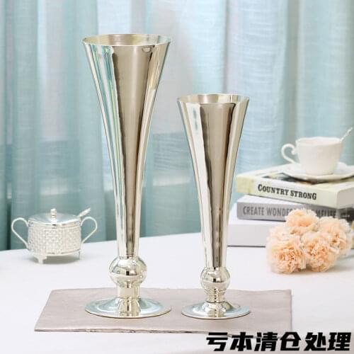 Theuphela Tall Flower Vases