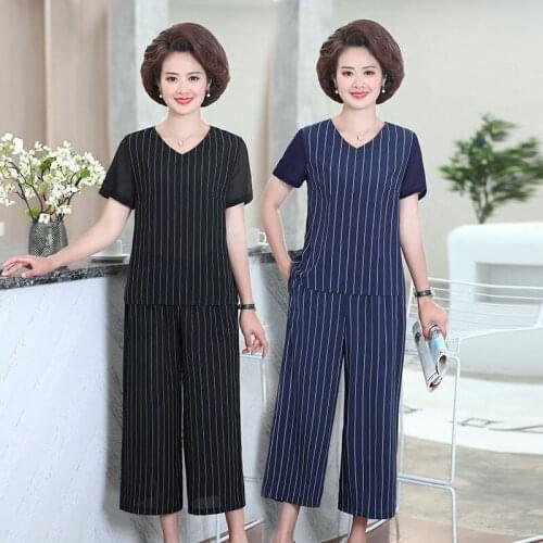 2021 Summer Middle-aged Women New Striped T-shirt Top + High Waist Cropped Pants Suits Fashion Short-sleeve Two-piece Sets Y803