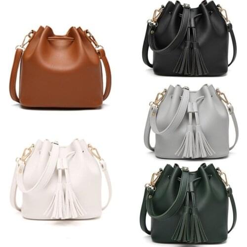 Vintage Tassel Crossbody Bucket Bag Luxury Woman Bag Female Shoulder Handbags Drawstring Messenger Crossbody Bags Sac Main