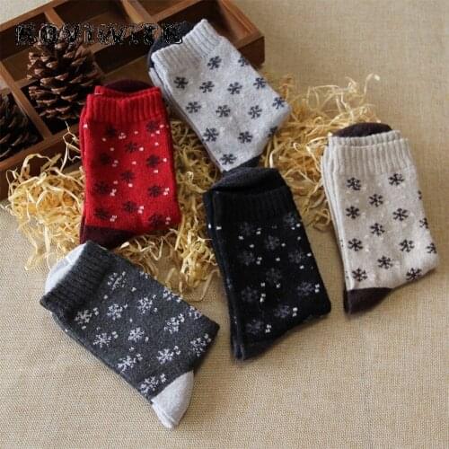 Winter snowflake Cotton black Socks Women Harajuku Casual Solid Warm Flower ladies sock Streetwear art fashion girl 5 piecec Sox