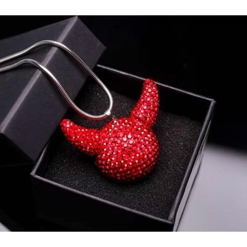 Car Devil Pendant Diamond Men And Women Car Rearview Mirror Ornament Horn Horn Crystal Pendant Creative Car Interior Ornaments