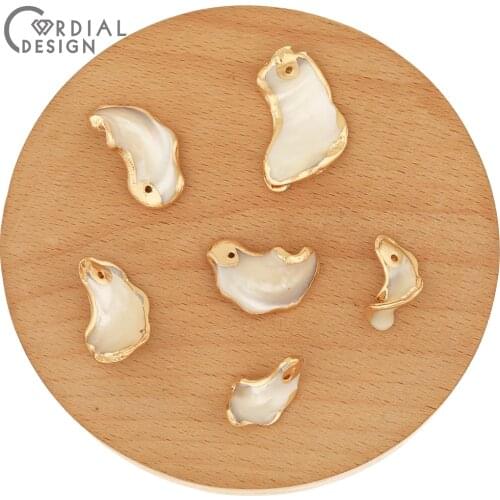 Cordial Design 50Pcs Earrings Accessories/DIY Pendant/Hand Made/Irregular Natural Shell/Charms/Jewelry Findings & Components