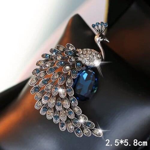High grade fashion peacock Brooch Sweater jacket cardigan accessories pin