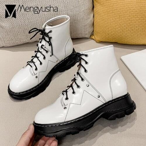 British style sewing chelsea ankle boots women lace up black/white leather platform boots punk rivets femmes bottes 2020 winter