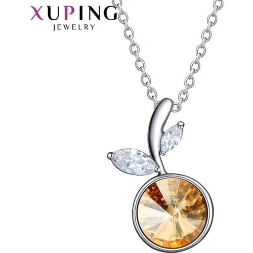 Xuping Jewelry Newest Elegant Shinning Crystals Necklace for Women Party Gift 40322