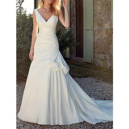 A-Line Wedding Dress V-Neck Slim Sexy Satin Sleeveless Simple Wedding Dress With Drape And Drape Can Be Customized Cерьги