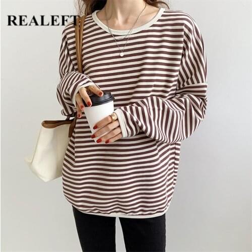 REALEFT 2021 New Autumn Winter Striped Womens T-Shirts Vintage Long Sleeve O-Neck Basic Casual Shirts Female Knitting Tops Lady