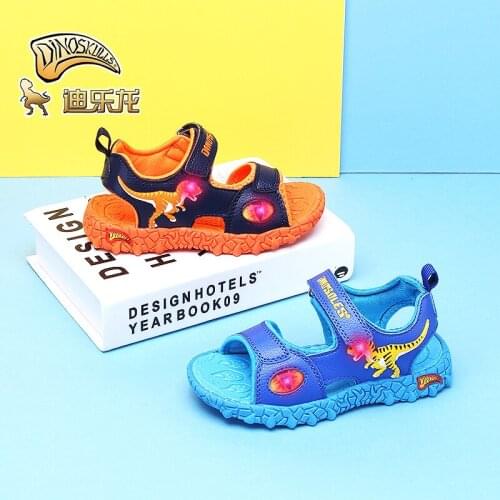 Dinoskulls 2021 Summer Boys Sandals for Kids Boys Open Toe Breathable Beach Sandals LED Flashing Light Shoes for Kids Sliders