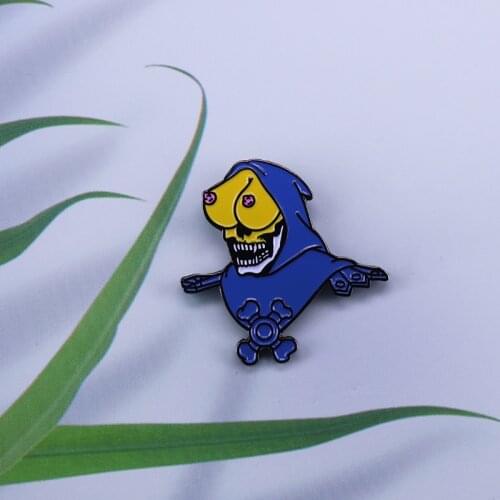 Nipple Skeletor Brooch Masters of the universe He-man pin