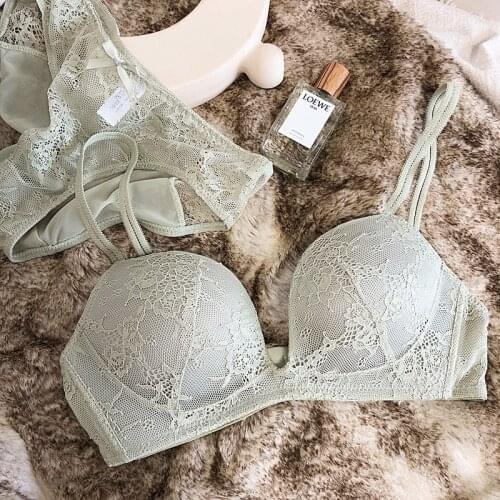 Wriufred Lace sexy small chest gathered bralette U-shaped upper thin and thick lower breast bra seamless girl underwear set