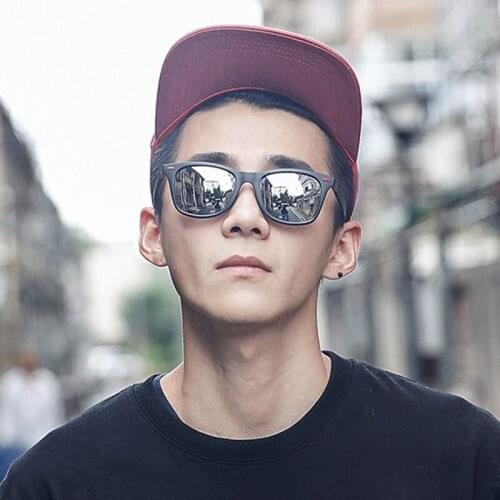 EYEGLOW BRAND DESIGN Classic Polarized Sunglasses Men Women Driving Square Frame Sun Glasses Male Goggle UV400 Gafas De Sol