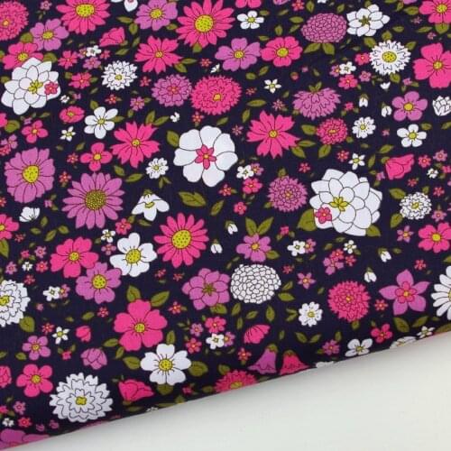 140cmx100cm Cotton Poplin Fabric for textile, pathwork, cloth - flower on black