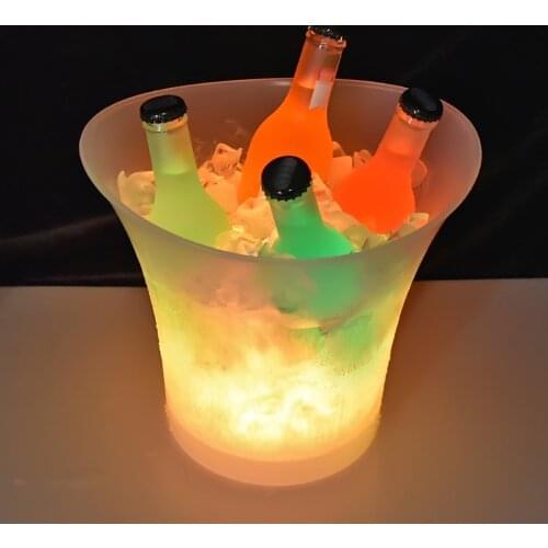 5L IP65 Waterproof Plastic LED Ice Bucket Bar Nightc-lub Light Up Champagne Whiskey Beer Bucket Bars Night Party