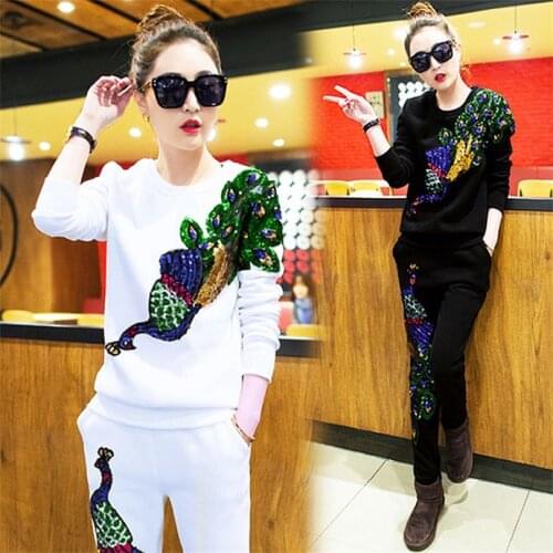 New Sweatshirts suit womens fashion sequins peacock embroidery casual long-sleeved loose trousers large size two-piece TB1842