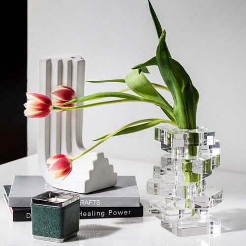 Dislocation Vision Creative Geometry Criss cross Cascade Crystal Vase Home Living Room Decor Crystal Ornament Soft Accessories