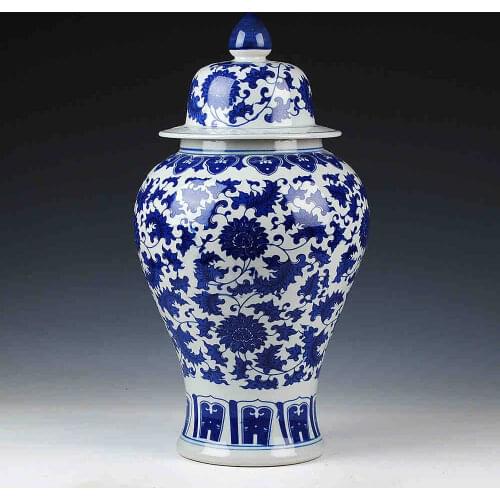 Chinese ceramic ginger jar Antique Porcelain chinese blue and white jingdezhen porcelain jars