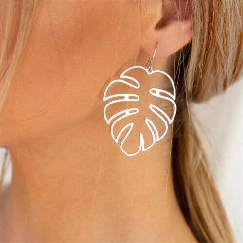 Leaf Women Drop Earrings Fashion Statement Big Vintage Geometric Long Hollow Metal Earring Jewelry Female Earring Pendant
