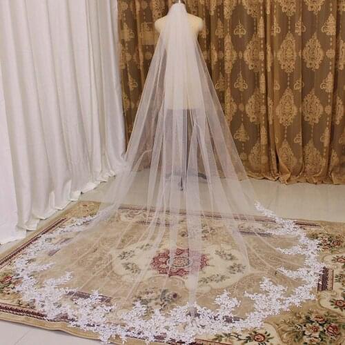 High Quality 3 Meters Long Wedding Veil Lace Appliques Bridal Veil with Comb White Ivory Veil for Bride Welon